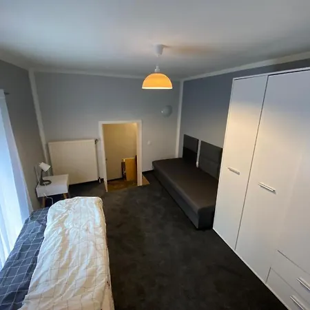 Apartment In 4 *